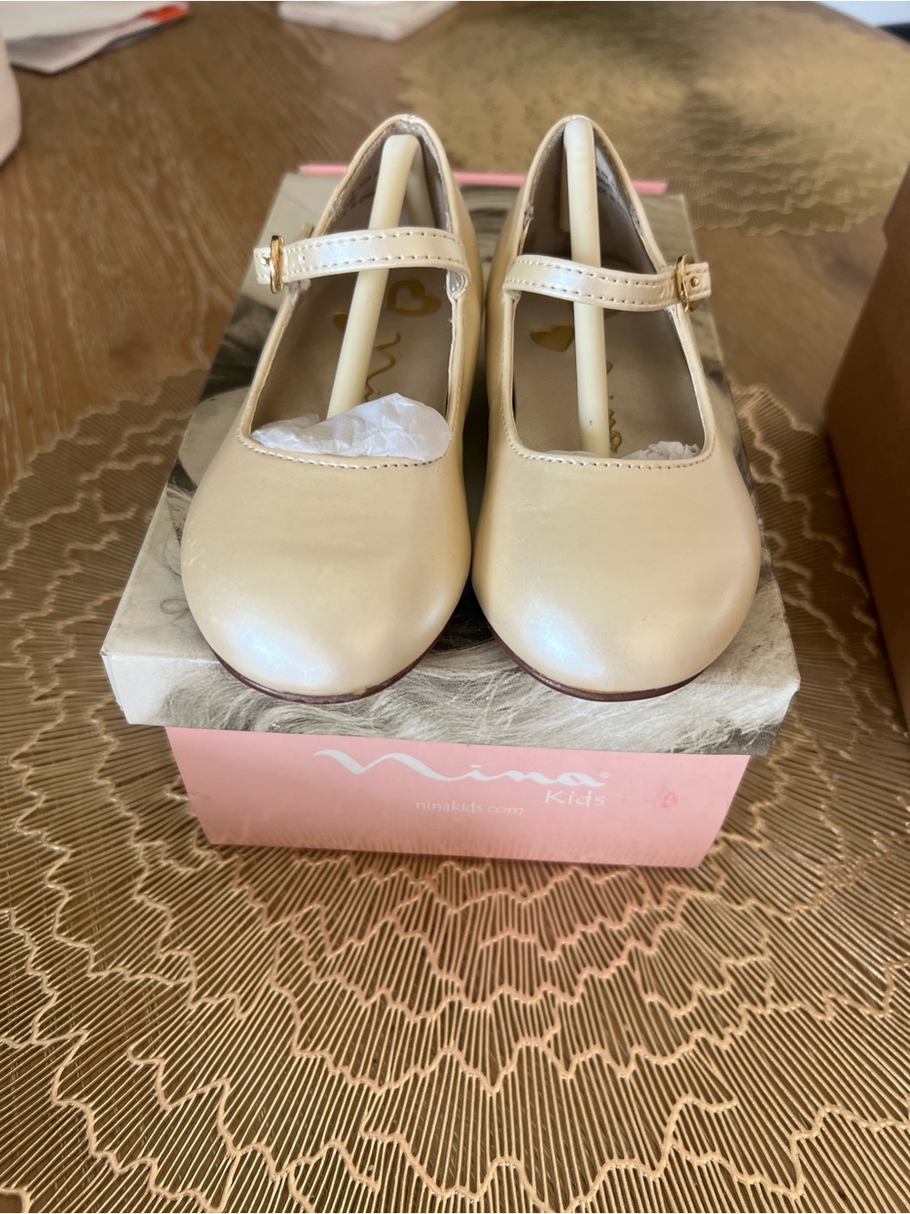 Nina Girls Cream Mary Jane Dress Shoes with Buckle